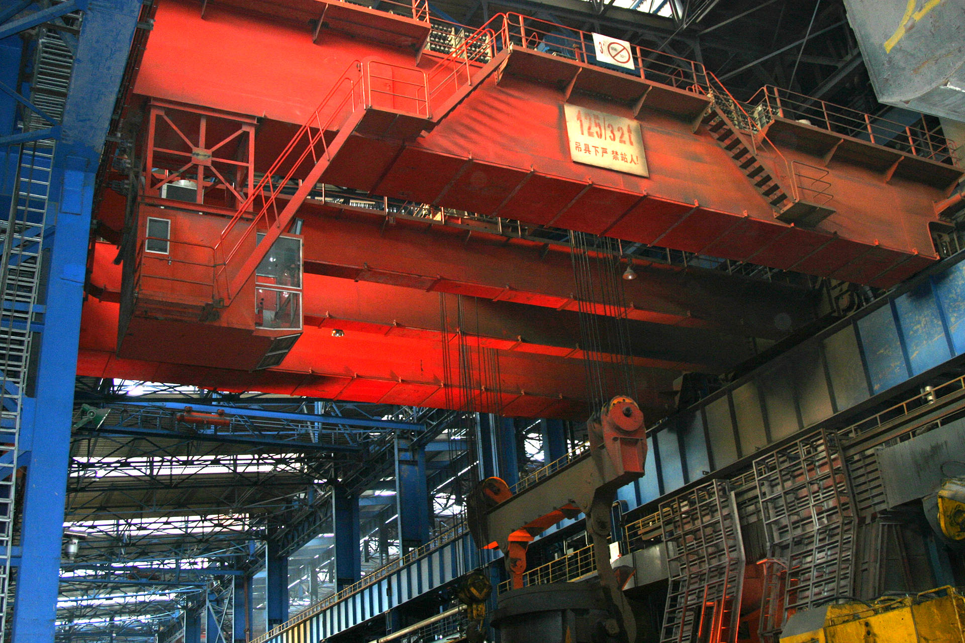 YZ型鑄造橋式起重機(jī)