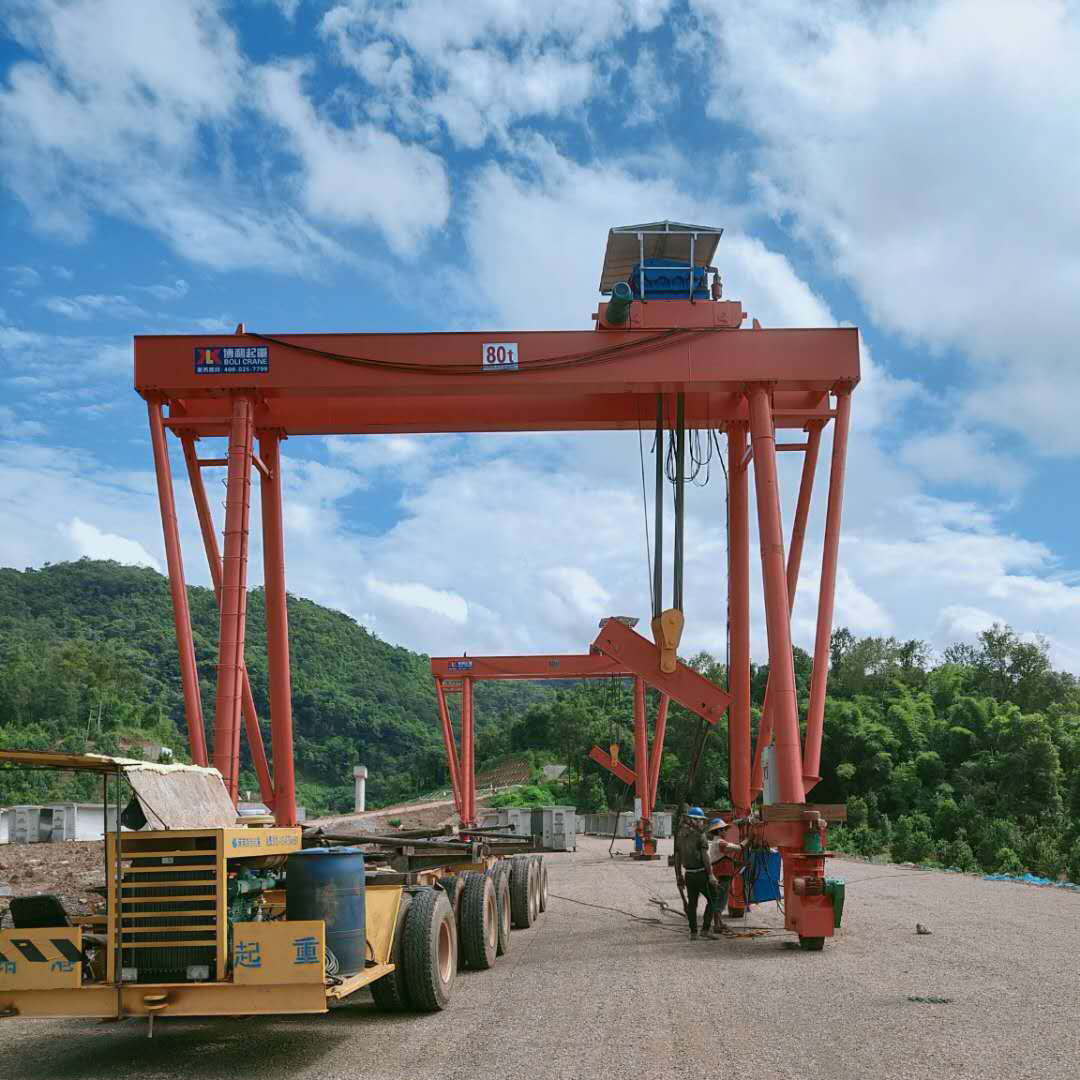 輪胎式提梁機(jī)